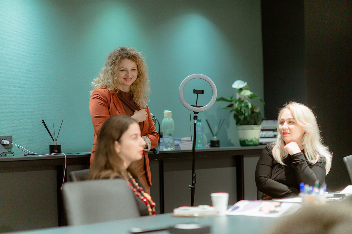 CURS DE PUBLIC SPEAKING IN ORADEA - SPEAKLEVEL ADULTS