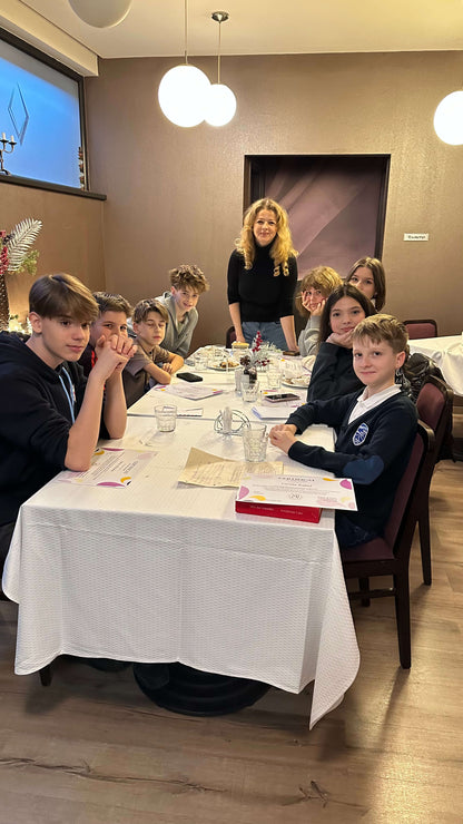 CURS DE PUBLIC SPEAKING ÎN ORADEA PENTRU COPII (11-13 ANI) - SPEAKLEVEL KIDS