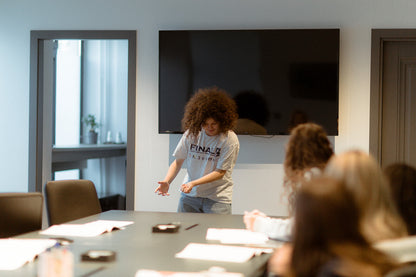 CURS DE PUBLIC SPEAKING ÎN ORADEA PENTRU COPII (11-13 ANI) - SPEAKLEVEL KIDS