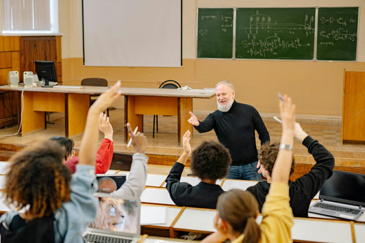 TRAINING DE COMUNICARE ACADEMICĂ